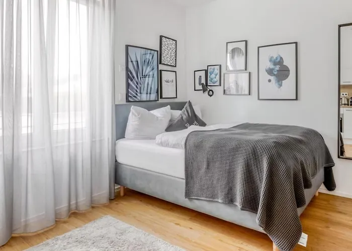 Apartment My - - Netflix *