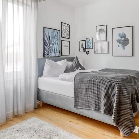 Apartment My - - Netflix *